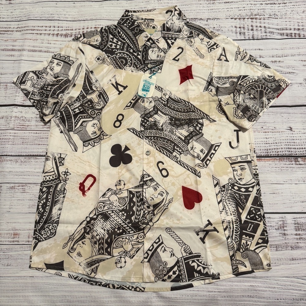NWT Royaura Hawaiian Shirt Deck of Cards King Queen Jack Men's Size Medium‎